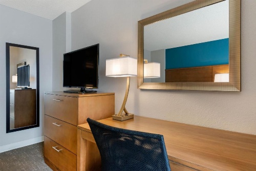 Staybridge Suites - Orlando Royale Parc Suites image 10