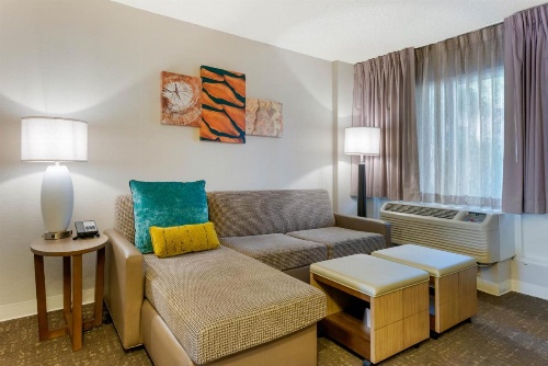 Staybridge Suites - Orlando Royale Parc Suites image 14