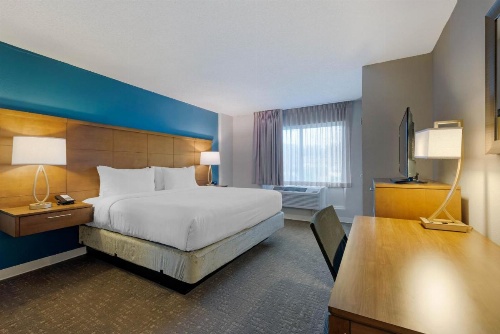 Staybridge Suites - Orlando Royale Parc Suites image 21